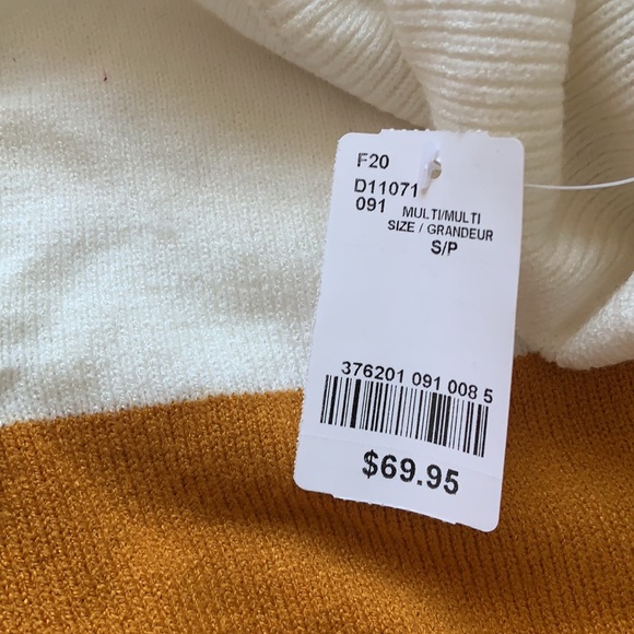 Brand New Colour Block Turtleneck - Picture 2 of 4